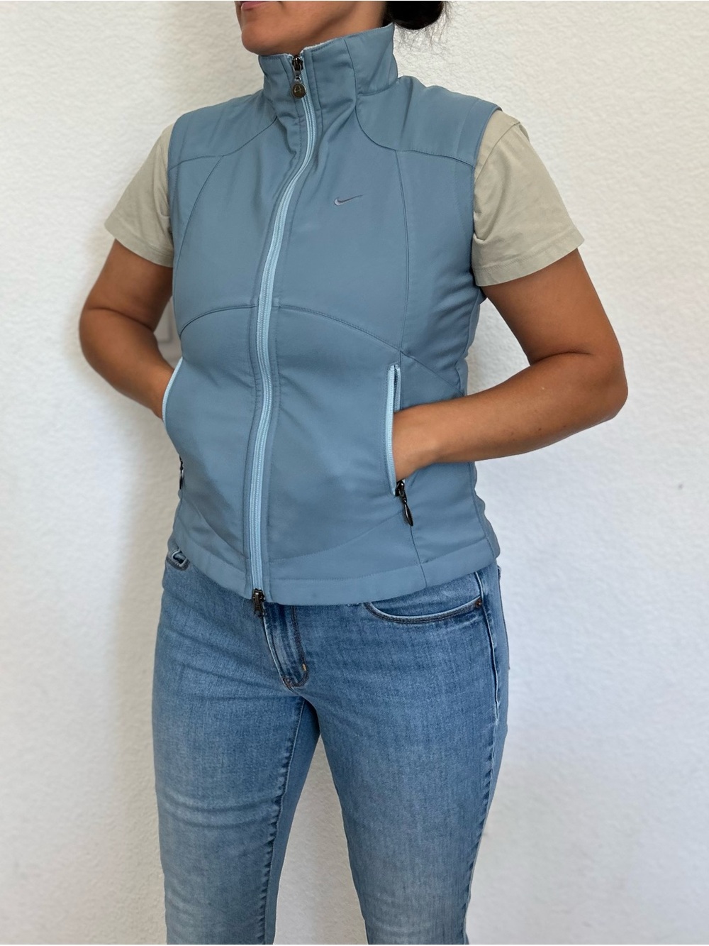 Women’s Nike athletic warm vest jog run running fitness sport gym rn56323